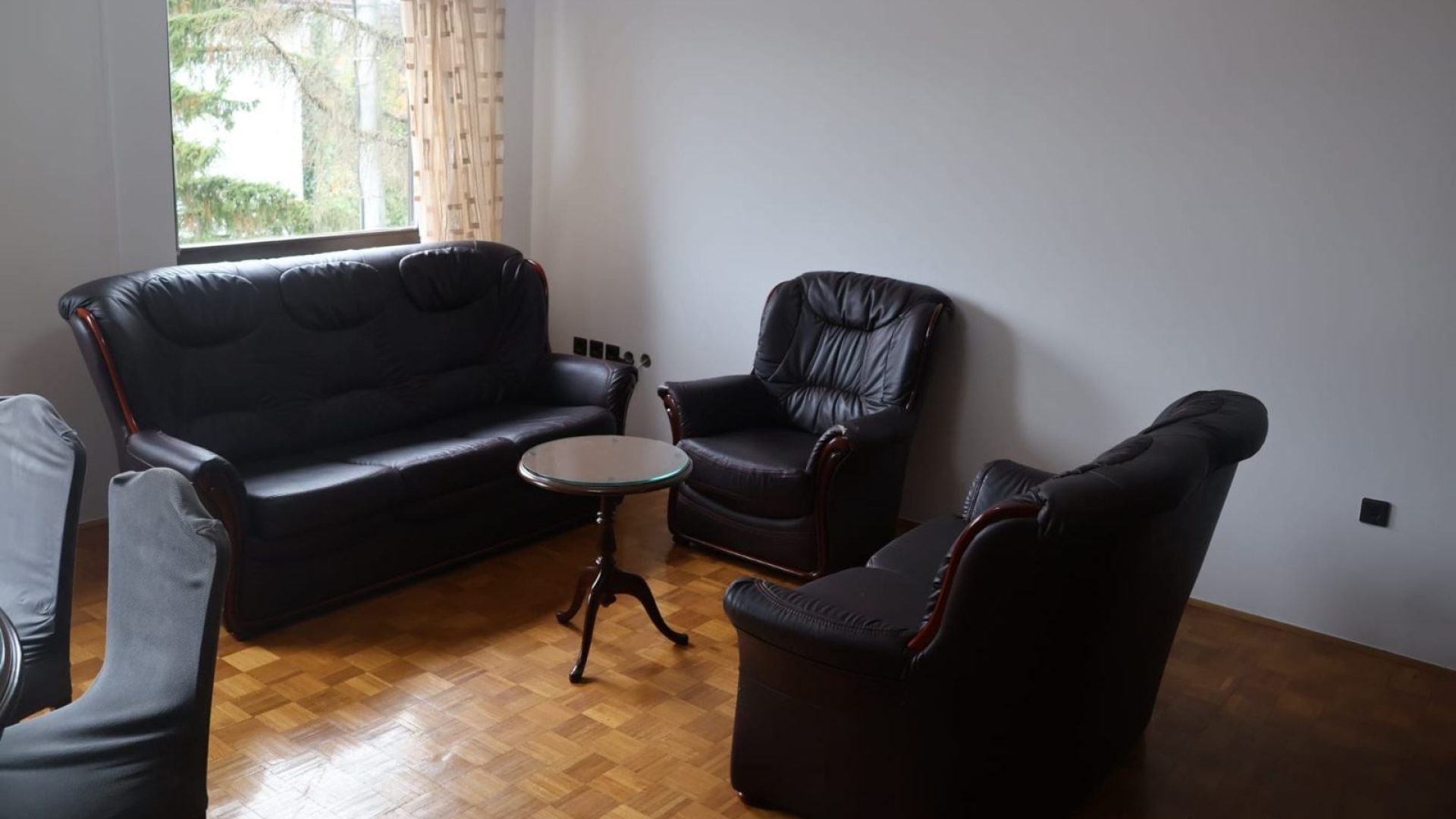 iznajmljivanje-stan-maksimir-94-m-parkingom-vrtom-slika-264747657