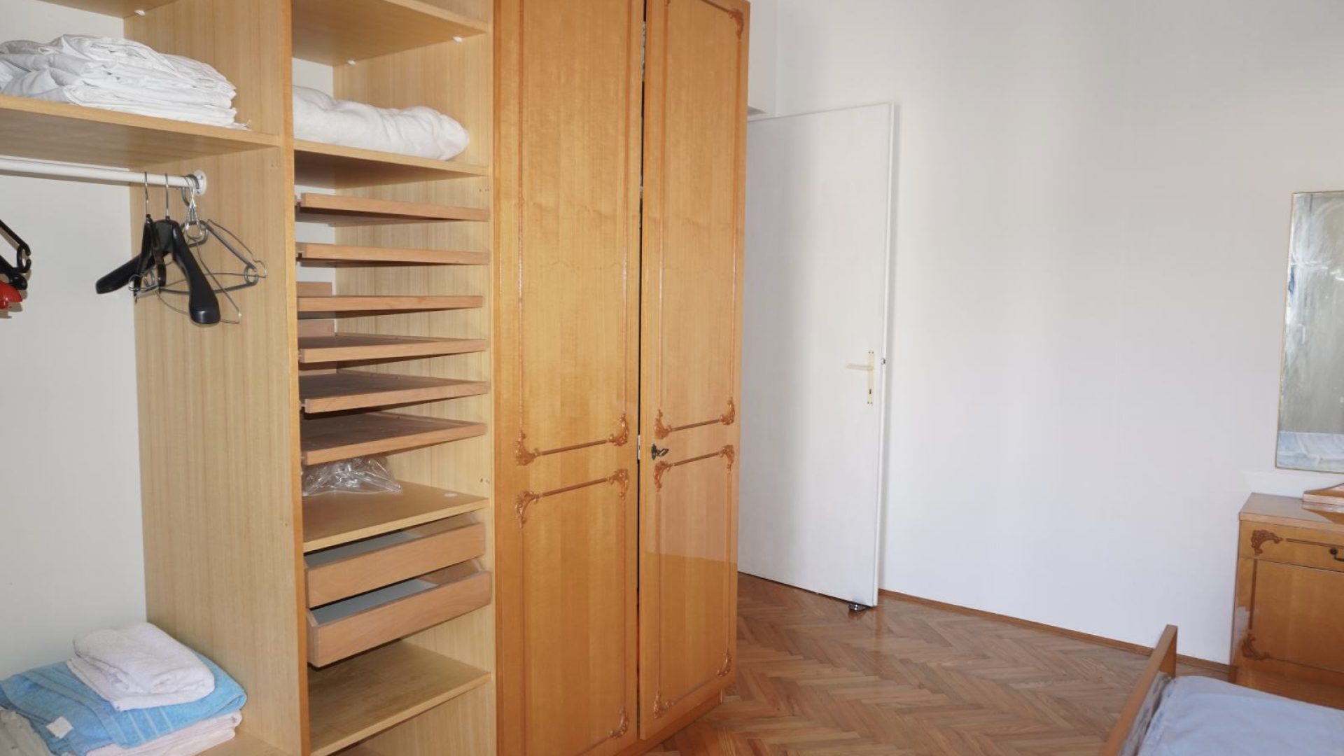 kuca-kali-220.00-m2-slika-269653107-2