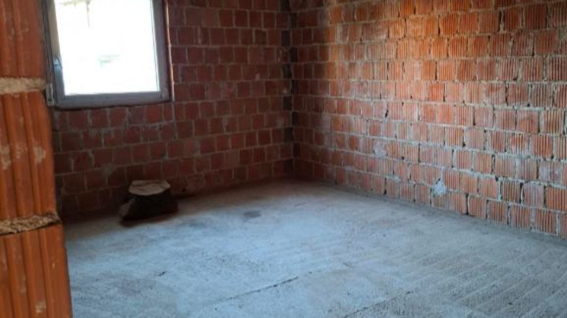 poslovni-prostor-zagreb-jelkovec-skladisni-radiona-160-m2-slika-272030309