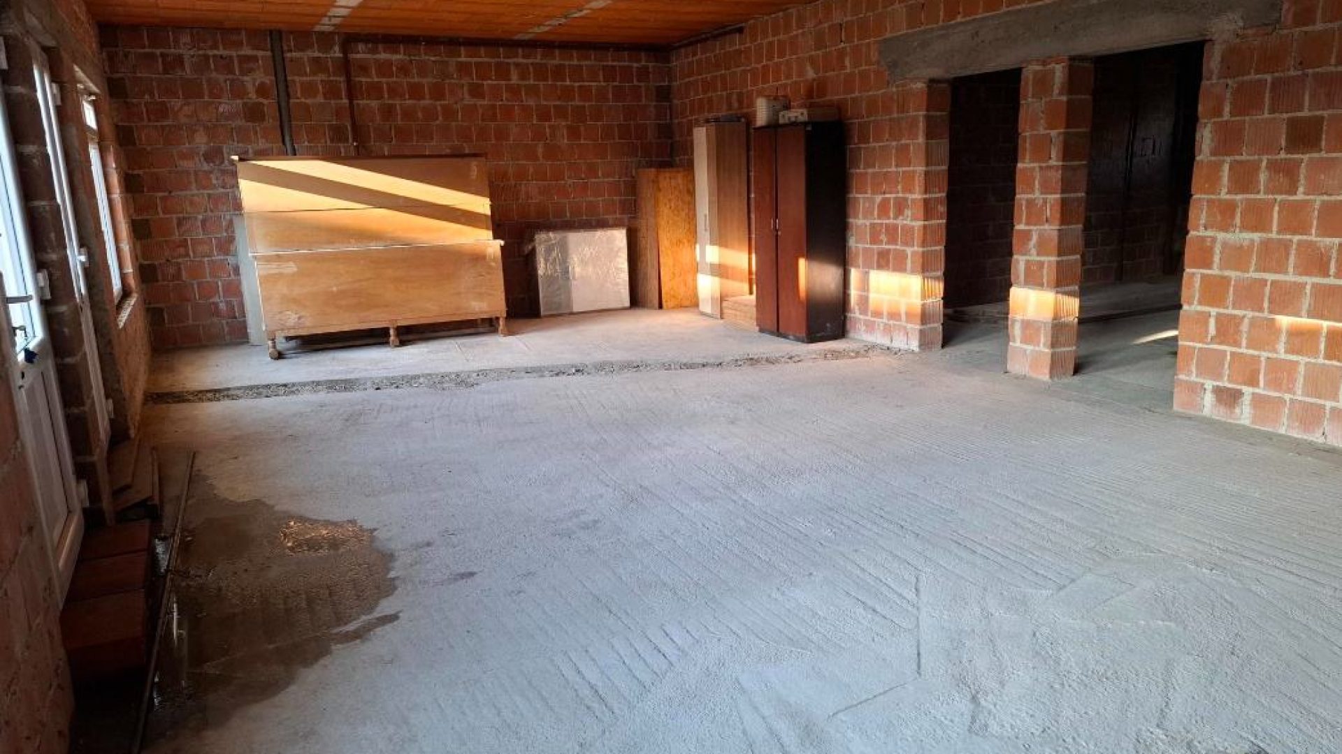 poslovni-prostor-zagreb-jelkovec-skladisni-radiona-160-m2-slika-272030312