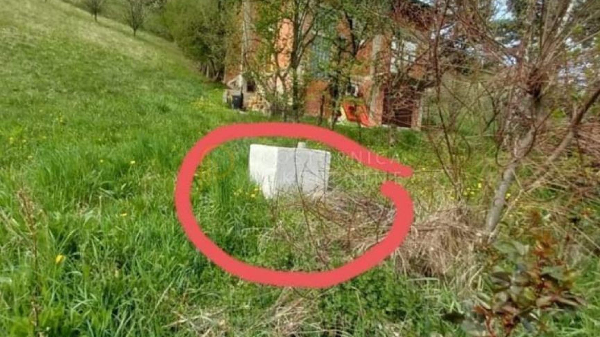 Priključak vode na građevinskom zemljištu u Pojatnom
